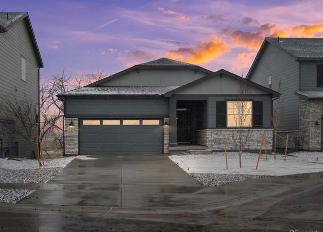 Property at 1947 S Coolidge Way, Aurora, CO 80018, 3 beds, 2 baths