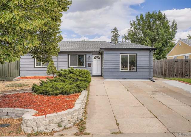 Property at 1082 Geneva St, Aurora, CO 80010, 4 beds, 3 baths
