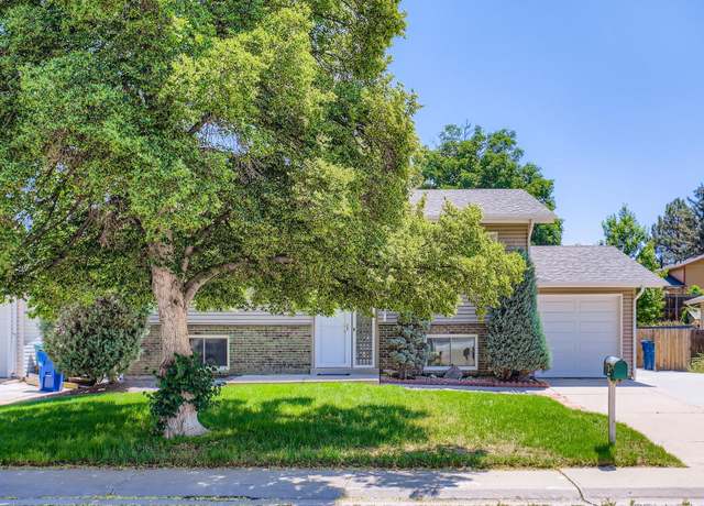 Property at 1576 S Ursula Ct, Aurora, CO 80012, 4 beds, 2 baths