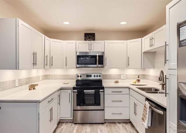Property at 3144 S Wheeling Way #401, Aurora, CO 80014, 2 beds, 1 bath