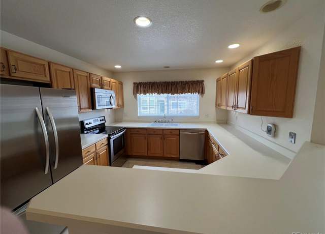 Property at 10129 Grove Ct Unit B, Westminster, CO 80031, 2 beds, 3 baths