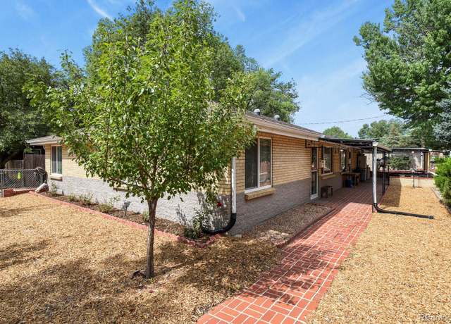 Property at 1506 N Cedar St, Colorado Springs, CO 80903, 4 beds, 4 baths
