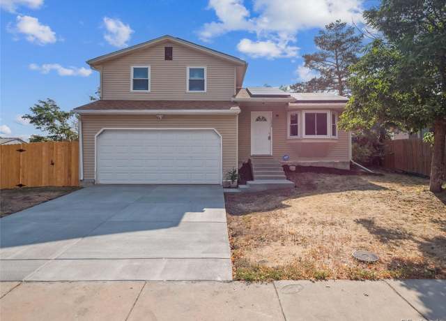 Property at 1306 S Bahama St, Aurora, CO 80017, 3 beds, 2 baths
