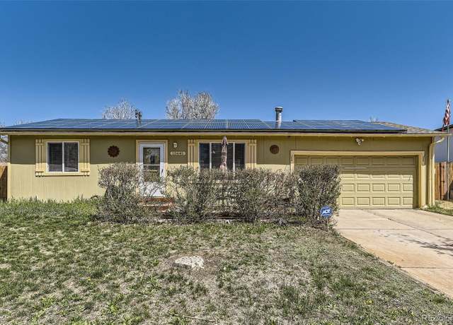 Property at 15645 E Floyd Ave, Aurora, CO 80013, 3 beds, 2 baths