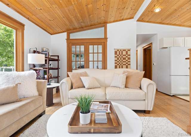 Property at 270 31st St, Boulder, CO 80305, 3 beds, 1 bath