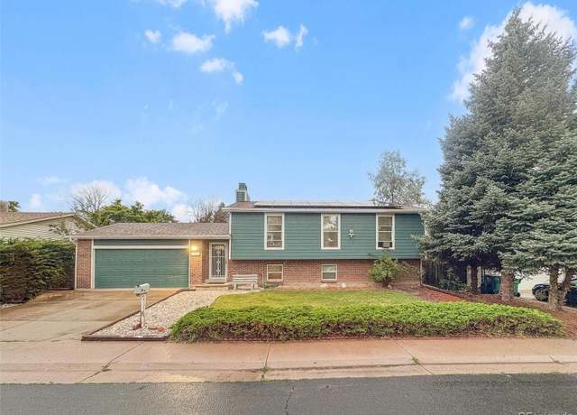 Property at 1315 S Zeno Way, Aurora, CO 80017, 4 beds, 2 baths