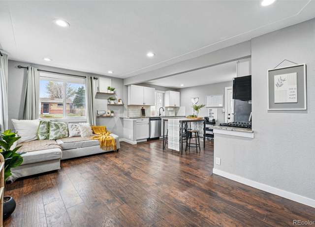 Property at 1010 S Osceola St, Denver, CO 80219, 2 beds, 1 bath