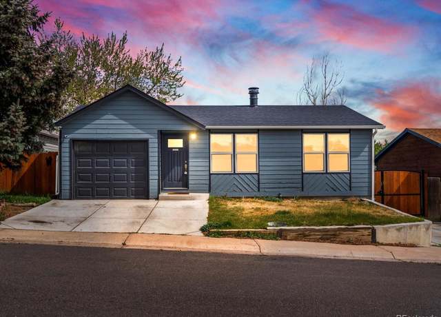 Property at 2433 E 90th Ave, Thornton, CO 80229, 3 beds, 2 baths