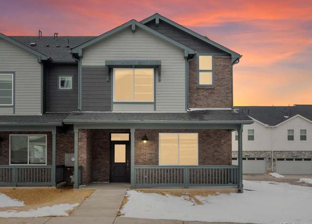 Property at 6571 N Malaya St, Aurora, CO 80019, 3 beds, 3 baths