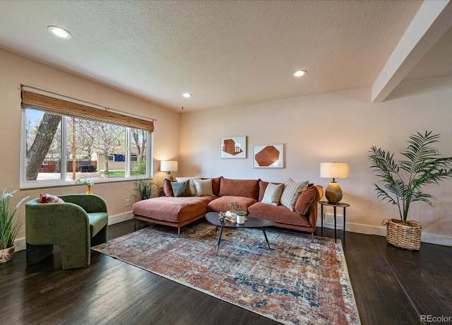 Property at 6026 Iris Way, Arvada, CO 80004, 5 beds, 3 baths