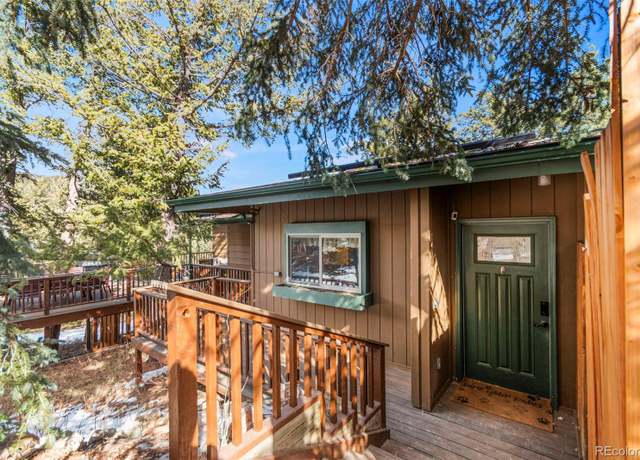 Property at 838 Lakeshore Dr, Boulder, CO 80302, 4 beds, 2 baths