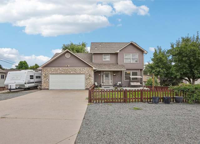 Property at 7667 W Brook Dr, Littleton, CO 80128, 5 beds, 4 baths