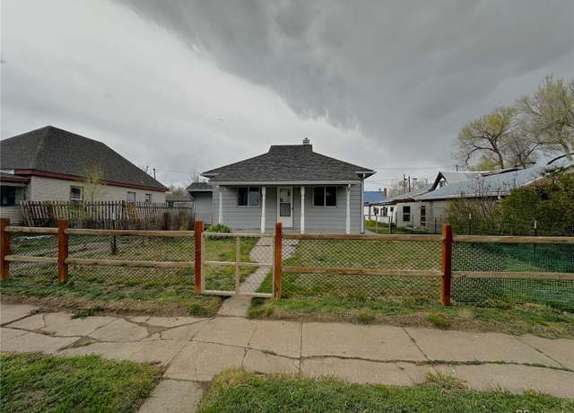 Property at 672 4th St, Limon, CO 80828, 2 beds, 1 bath