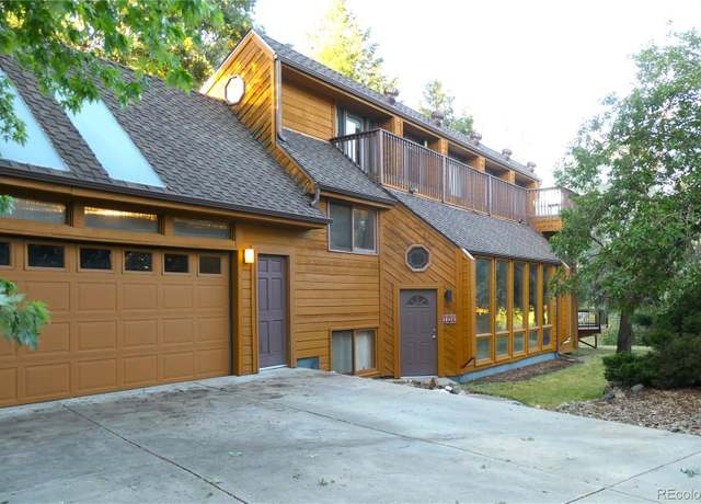 Property at 12819 W Ellsworth Pl, Lakewood, CO 80228, 3 beds, 3 baths
