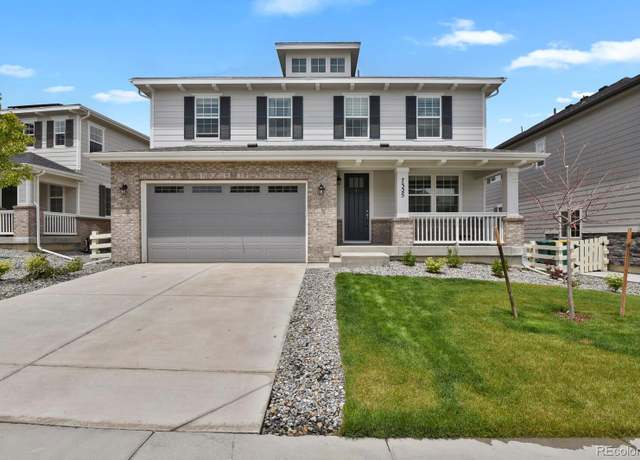 Property at 7325 S Waterloo Way, Aurora, CO 80016, 5 beds, 5 baths