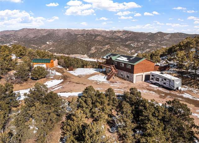 Property at 612 Lowry, Canon City, CO 81212, 3 beds, 3 baths