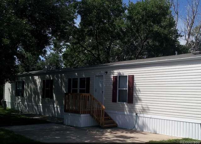 Property at 1600 Sable Blvd, Aurora, CO 80011, 3 beds, 2 baths