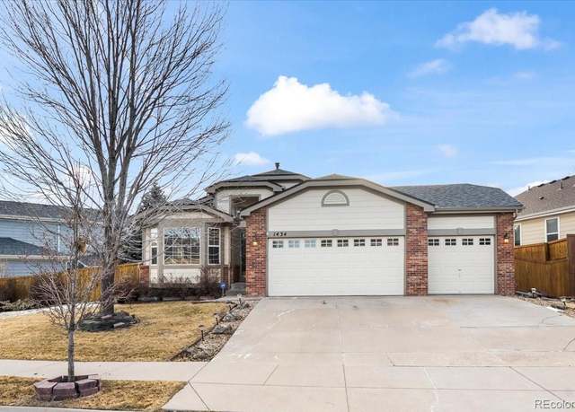 Property at 1434 Hickory Dr, Erie, CO 80516, 5 beds, 3 baths