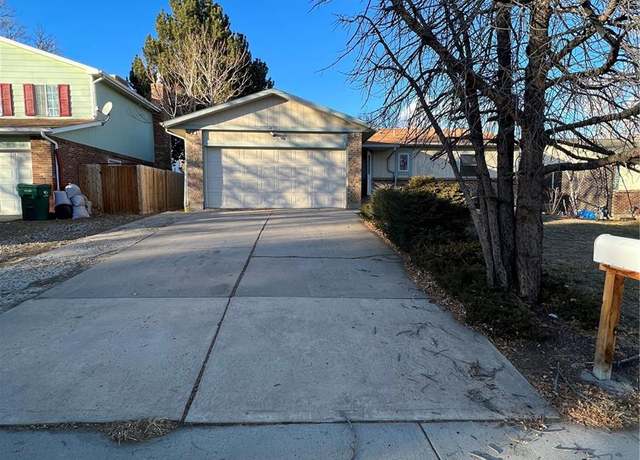 Property at 14697 E Oregon Dr, Aurora, CO 80012, 3 beds, 2 baths
