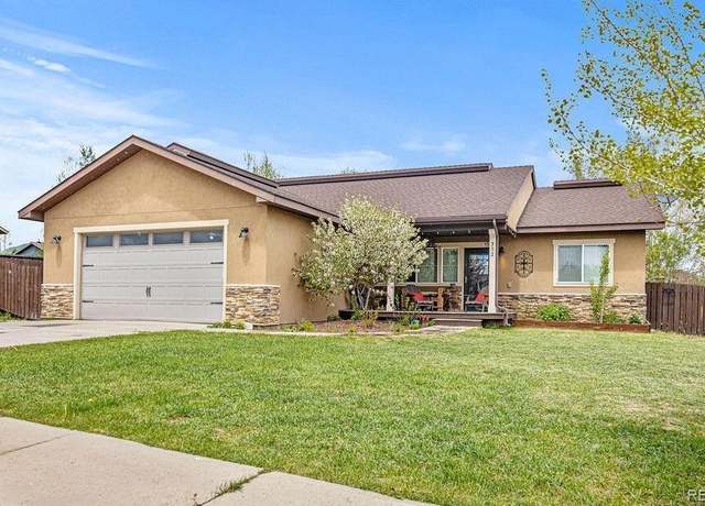 Property at 352 Lake View Rd, Hayden, CO 81639, 3 beds, 2 baths