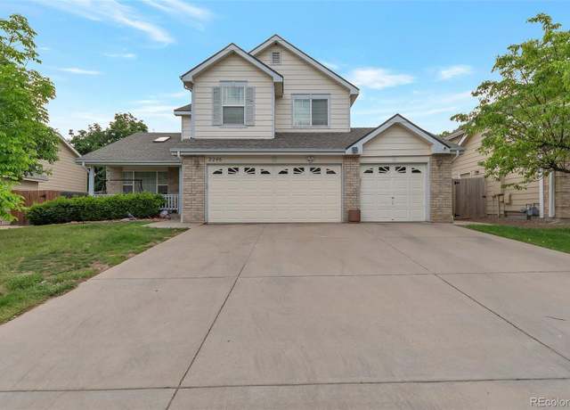 Property at 2246 S Ensenada St, Aurora, CO 80013, 4 beds, 3 baths