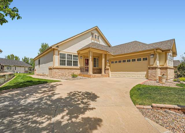 Property at 7922 S Algonquian Way, Aurora, CO 80016, 2 beds, 2 baths