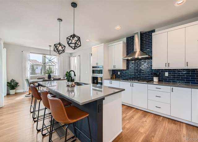 Property at 2840 E 102nd Pl, Thornton, CO 80229, 3 beds, 3 baths