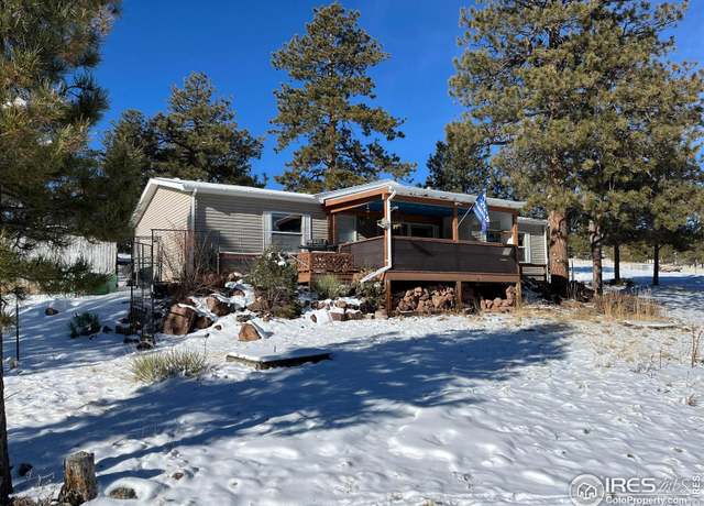 Property at 1703 Arapahoe Dr, Florissant, CO 80816, 3 beds, 2 baths