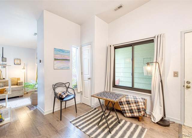 Property at 919 S Dawson Way #17, Aurora, CO 80012, 1 bed, 1 bath