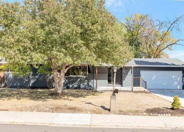 Property at 34 University Dr, Longmont, CO 80503, 4 beds, 3 baths