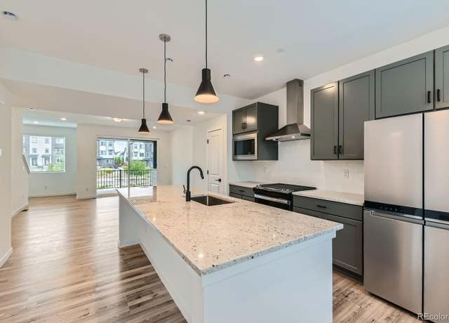 Property at 1755 Peak Loop, Broomfield, CO 80023, 3 beds, 4 baths