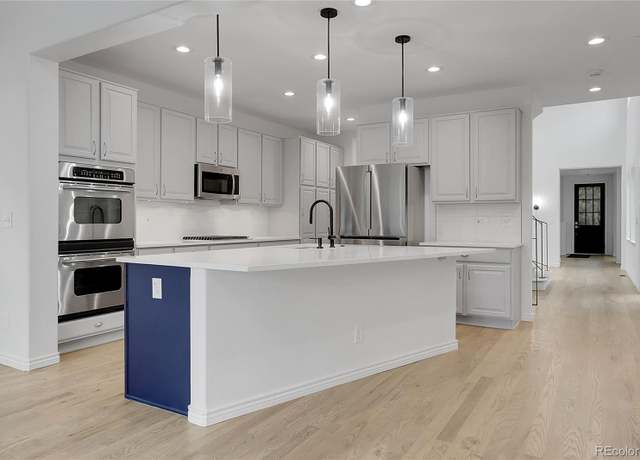 Property at 5035 Vermillion Dr, Castle Rock, CO 80108, 5 beds, 4 baths