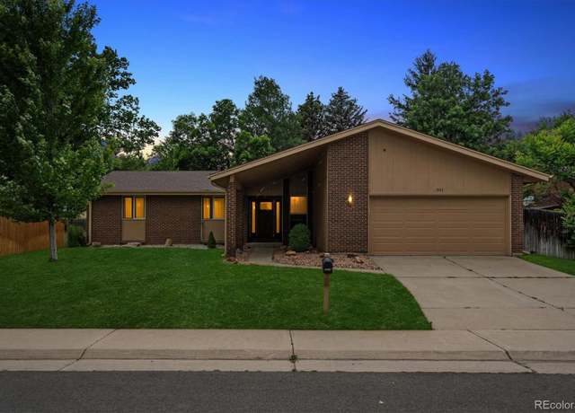 Property at 1843 S Pierson Ct, Lakewood, CO 80232, 4 beds, 4 baths