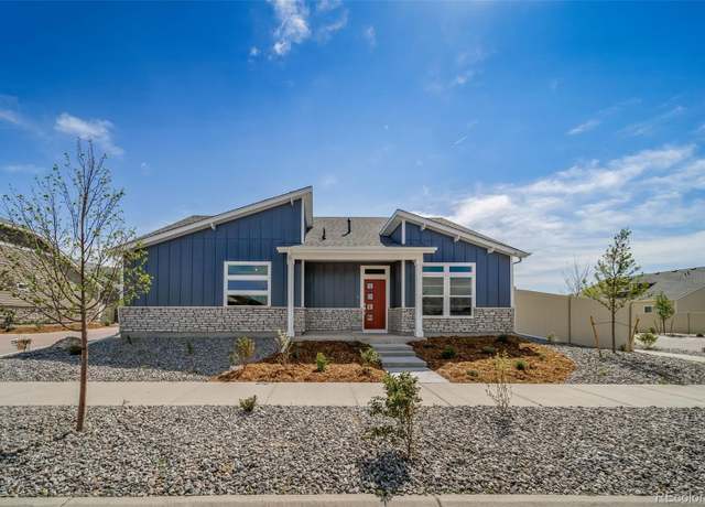 Property at 5150 N Quemoy Ct, Aurora, CO 80019, 2 beds, 2 baths