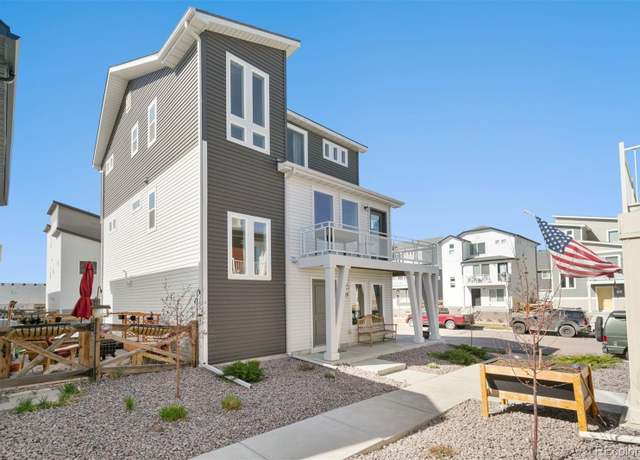 Property at 9125 Castlebear Dr, Colorado Springs, CO 80927, 4 beds, 4 baths