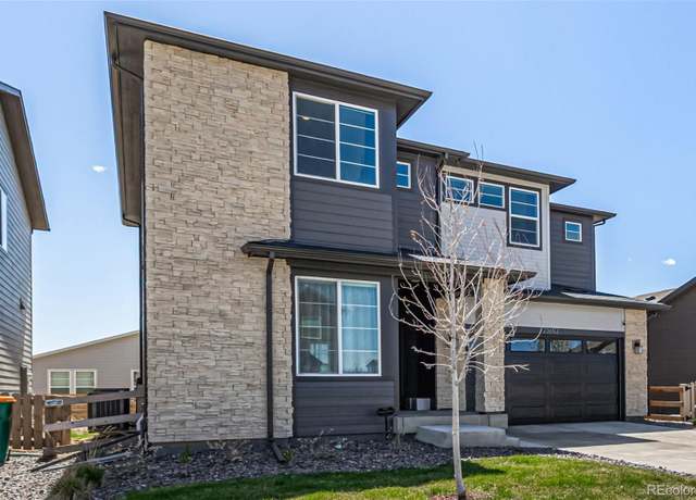 Property at 23652 E 40th Ave, Aurora, CO 80019, 4 beds, 3 baths