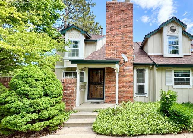 Property at 971 S Evanston Cir, Aurora, CO 80012, 2 beds, 4 baths