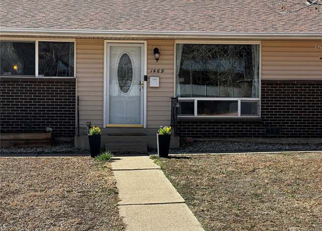 Property at 1469 S Reed St, Lakewood, CO 80232, 3 beds, 2 baths