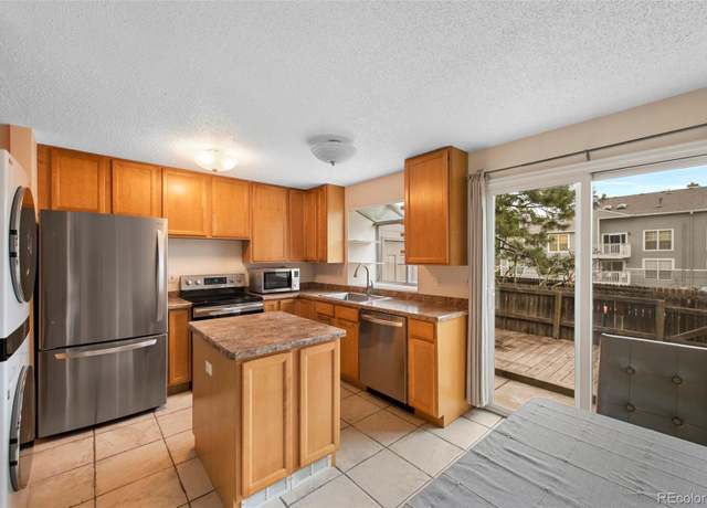 Property at 17151 E Stanford Ave Unit B, Aurora, CO 80015, 2 beds, 3 baths