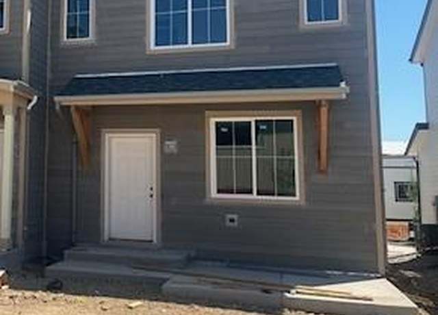 Property at 1442 Coral Pl, Longmont, CO 80504, 2 beds, 3 baths