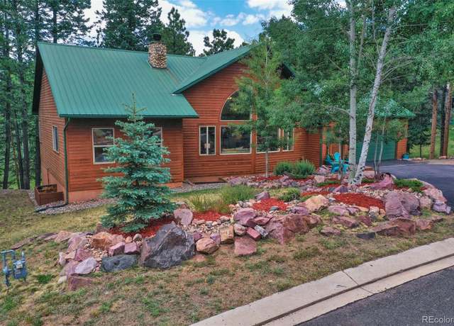 Property at 1020 Skyline Ct, Woodland Park, CO 80863, 5 beds, 3 baths