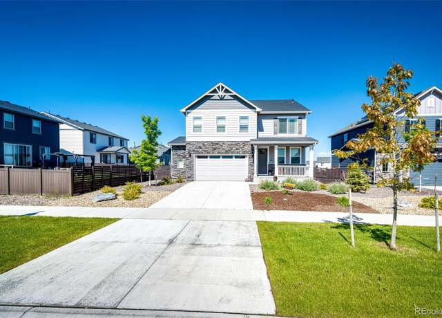 Property at 129 S Waterloo St, Aurora, CO 80018, 4 beds, 3 baths