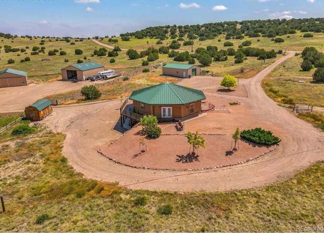 Property at 1747 Newton Rd, Pueblo, CO 81005, 4 beds, 3 baths