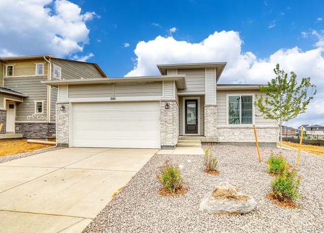 Property at 2141 S Irvington St, Aurora, CO 80018, 3 beds, 3 baths