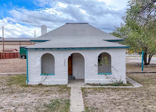 Property at 1345 E St, Salida, CO 81201, 3 beds, 1 bath