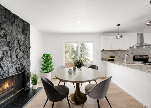 Property at 558 S Field Ct, Lakewood, CO 80226, 5 beds, 3 baths