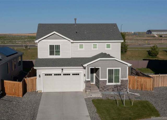 Property at 970 N Yantley Ct, Aurora, CO 80018, 4 beds, 3 baths