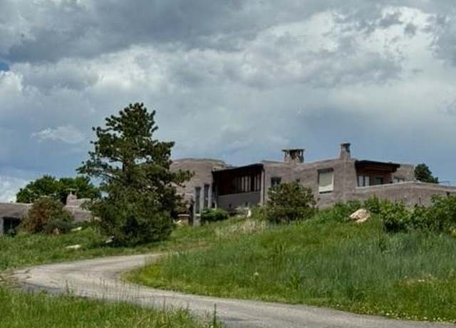 Property at 6877 Marshall Dr, Boulder, CO 80303, 4 beds, 4 baths