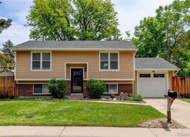Property at 8410 Gray St, Arvada, CO 80003, 4 beds, 2 baths