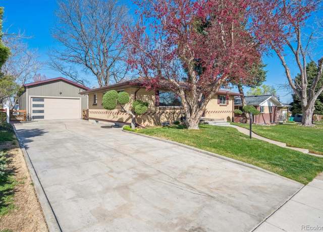Property at 4625 S Huron St, Englewood, CO 80110, 3 beds, 3 baths